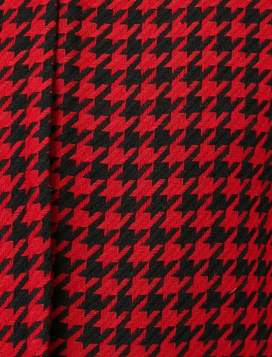 16498 Red Round Neck Check Jacket