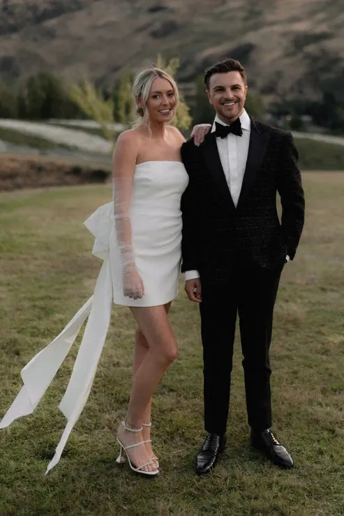 Luolandi Strapless White Satin Short Wedding Dresses with Bow Off Shoulder Simple Beautiful