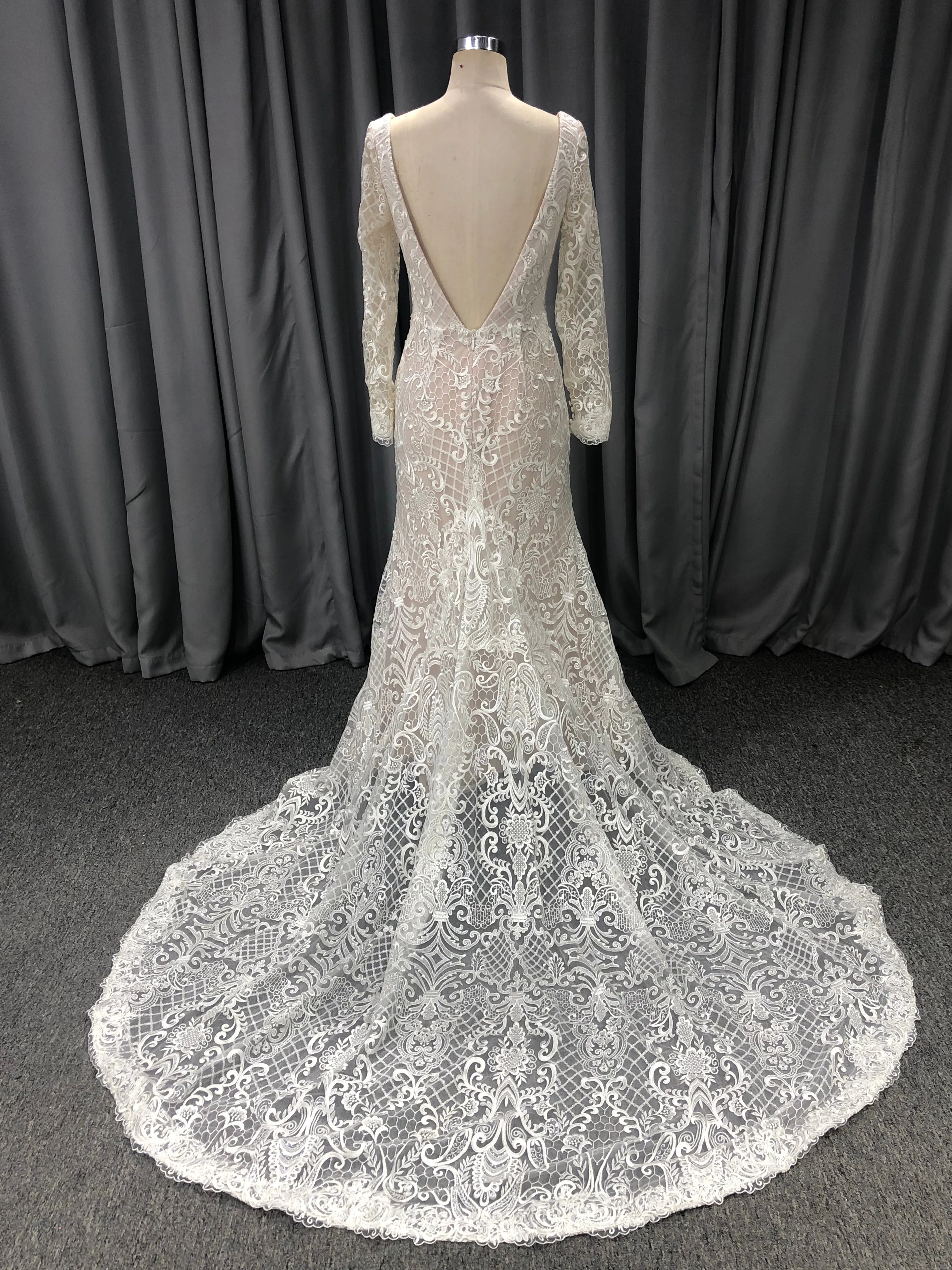 Mermaid V-neck Court Train Long Sleeves Wedding Dresses With Lace