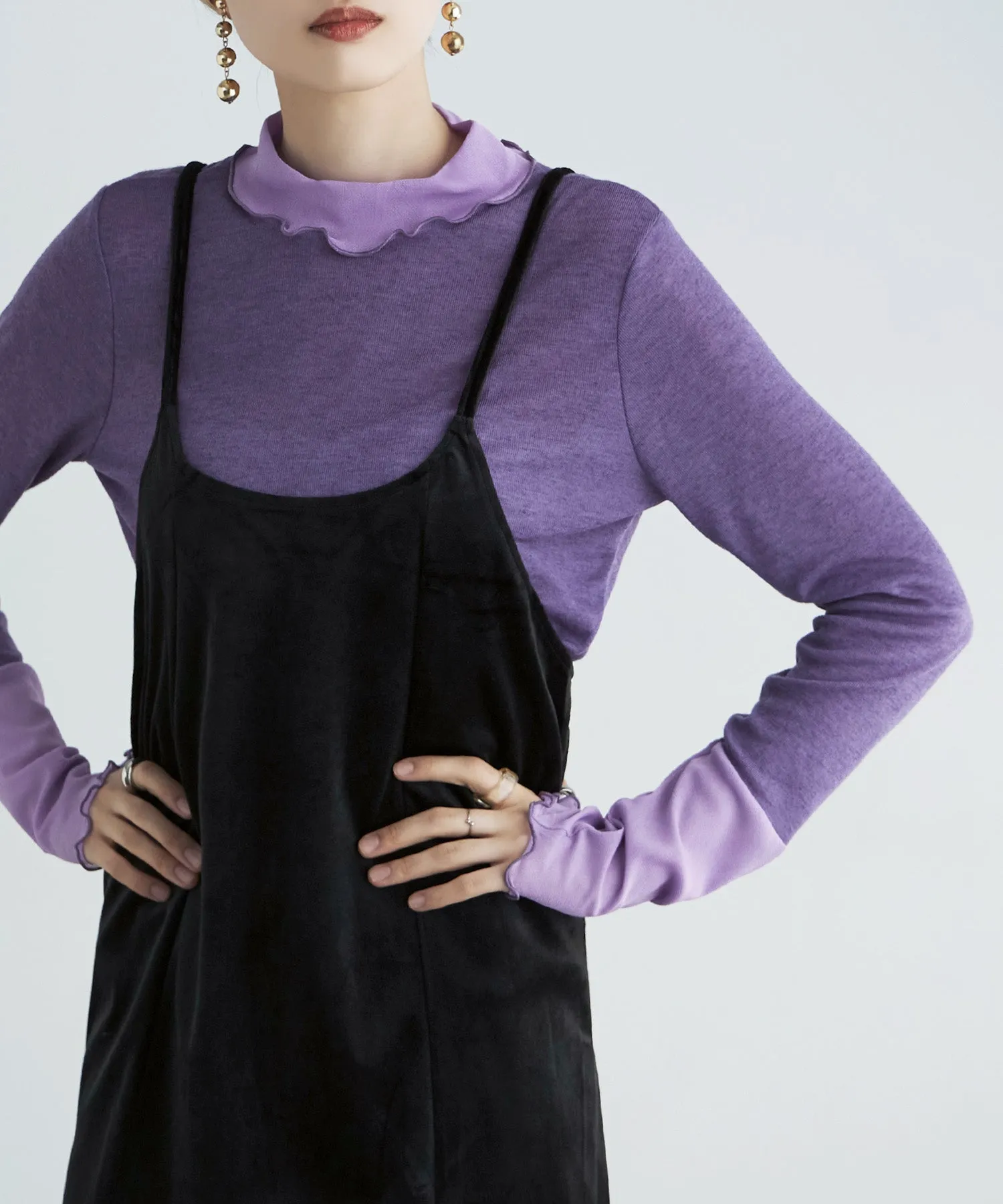 Sheer mellow switching tops
